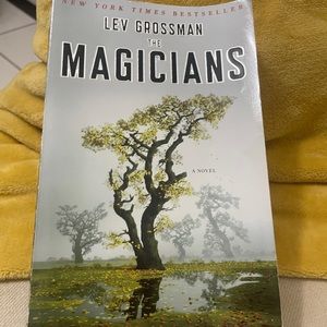 The Magicians A Lev Grossman Novel 2010 Plume Book Paperback